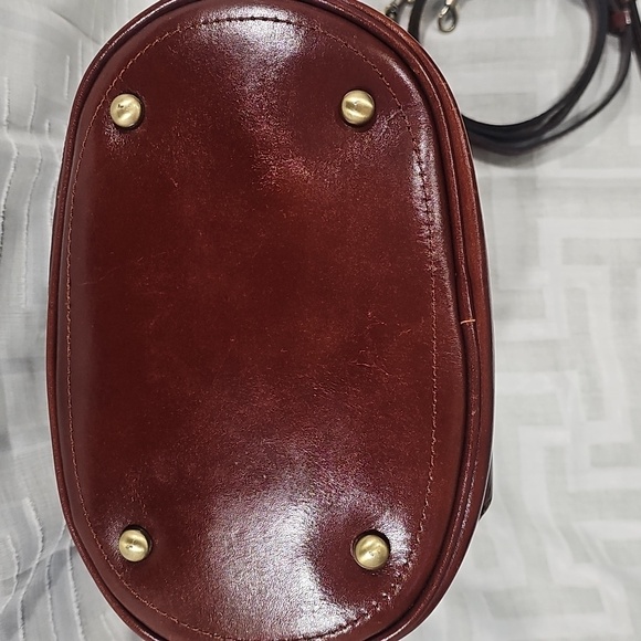 Patricia Nash Rich Brown Leather/ Gold Inlay - Picture 5 of 6